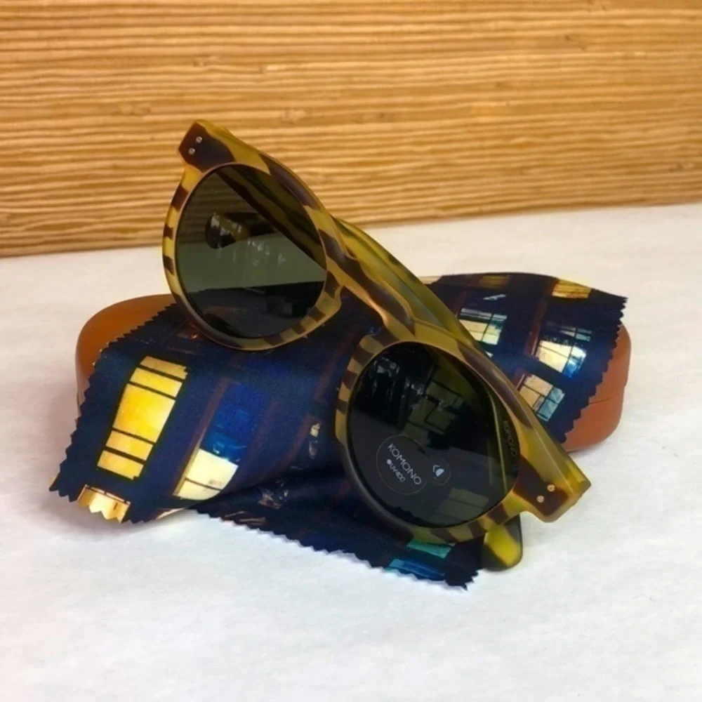 KOMONO Clement Safari Sunglasses NEW round yellow brown zebra print